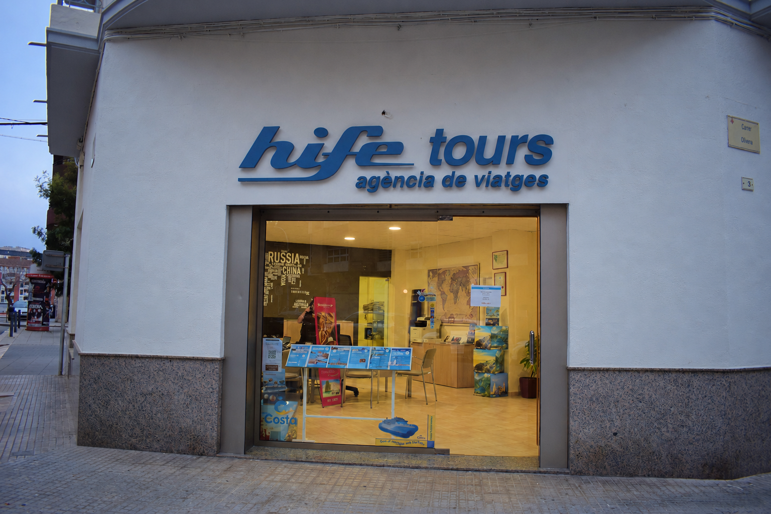 HIFE TOURS