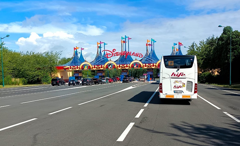 Alquiler de autobuses para excursiones y viajes organizados