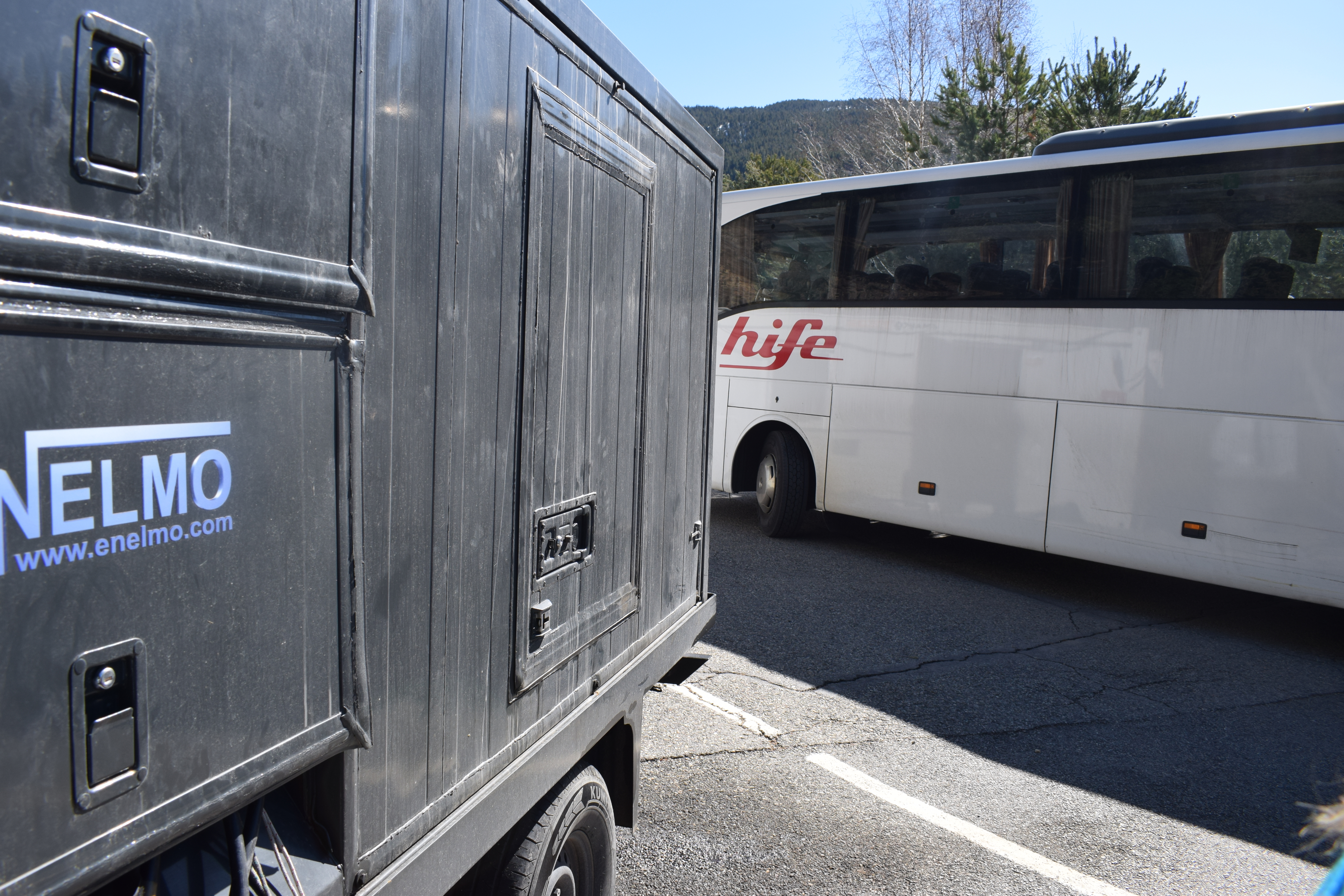 Alquiler de autobuses para rodajes, producciones audiovisuales y televisión